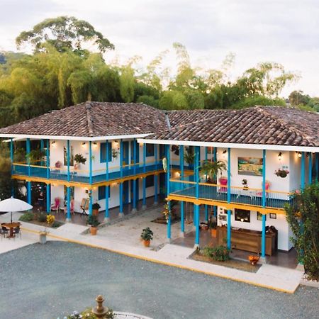 Hotel Hacienda Santa Clara Santa Rosa de Cabal Bagian luar foto