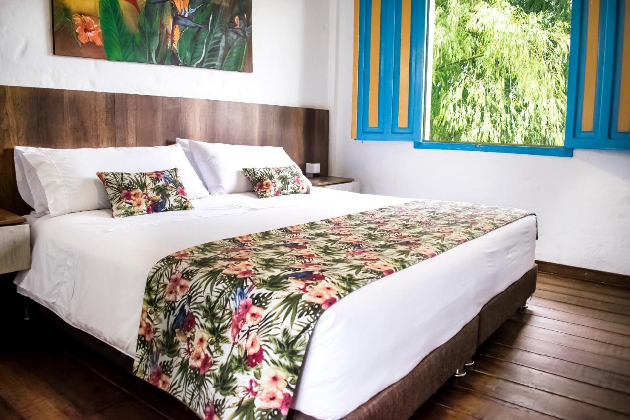 Hotel Hacienda Santa Clara Santa Rosa de Cabal Bagian luar foto