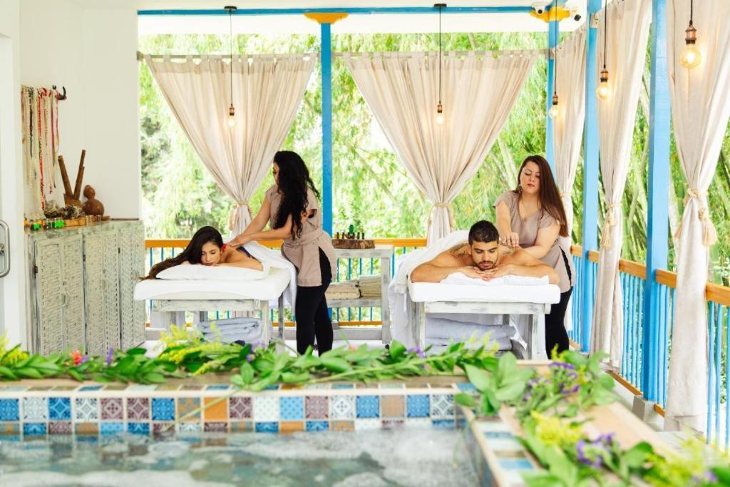 Hotel Hacienda Santa Clara Santa Rosa de Cabal Bagian luar foto