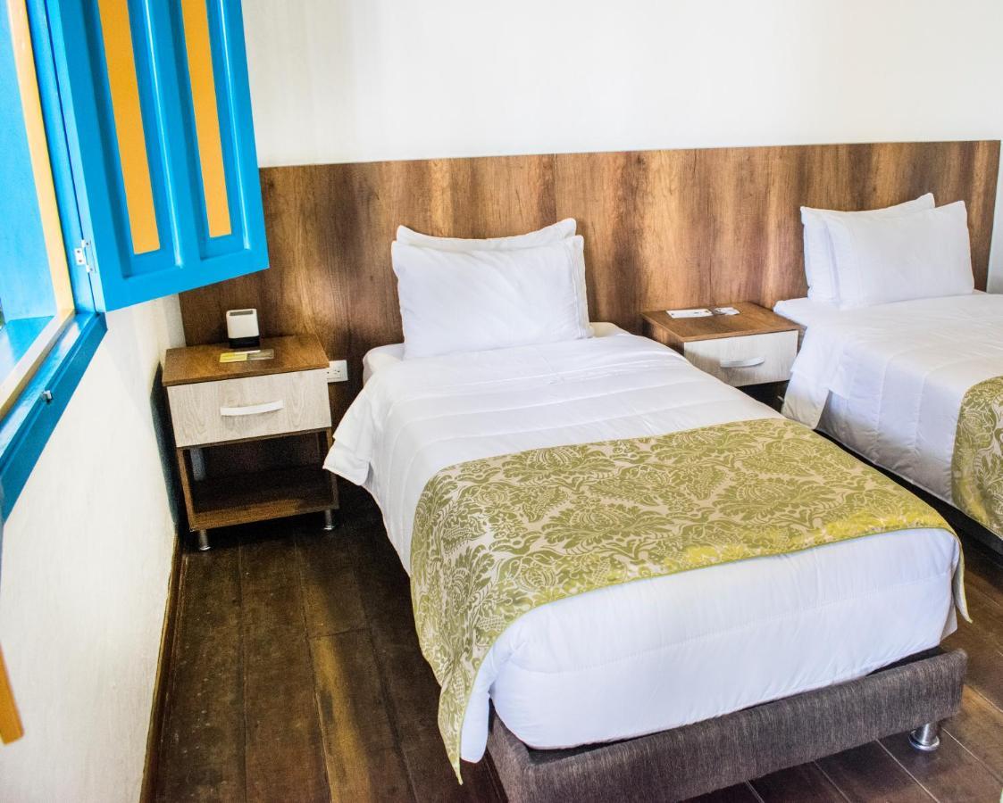 Hotel Hacienda Santa Clara Santa Rosa de Cabal Bagian luar foto