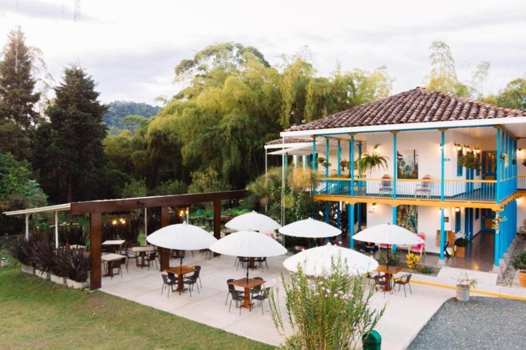 Hotel Hacienda Santa Clara Santa Rosa de Cabal Bagian luar foto